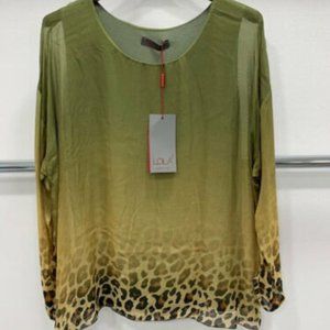 NEW LOLA MADE ITALY ANIMAL PRINT SILK BLEND TOPS SMALL MEDIUM